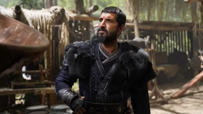 Kuruluş Osman Dizisinin Yeni Savaşçısı Onur Ayçelik Kimdir: Aslen Nereli, Kaç Yaşında, Sevgilisi Var mı, Evli mi?