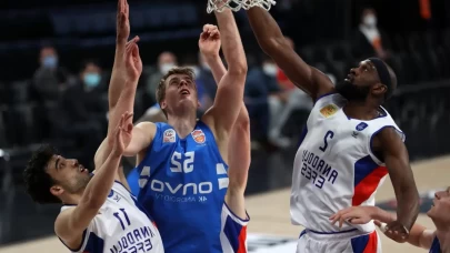 Anadolu Efes Sezonu Galibiyetle Kapattı: Onvo Büyükçekmece’yi 76-65 Mağlup Etti