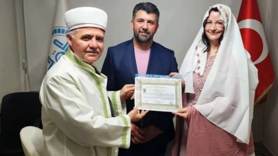Alman Hemşire Jaenıne Enzenbach Köyceğiz’de Müslüman Oldu