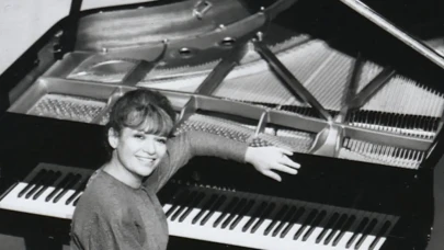 İdil Biret Kimdir? İdil Biret Kaç Yaşında, Nereli, Hangi Eserleri Yorumladı, Hangi Ödülleri Aldı?