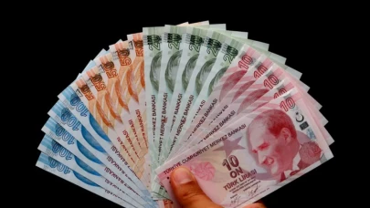 Yapı Kredi’den Emeklilere 30.000 TL’ye Varan Promosyon Kampanyası: Taban Ödeme, Ek Taahhüt ve Dijital Avantajlar