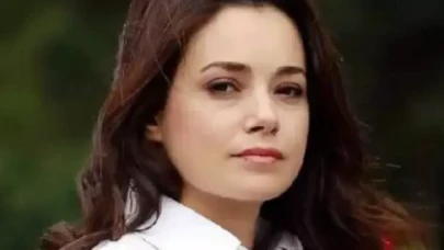 Kıskanmak Seniha Kimdir? Özgü Namal Kaç Yaşında, Aslen Nereli, Boyu Kaç, Hangi Dizilerde ve Filmlerde Rol Aldı?