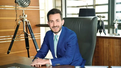 Özgür Peker Kimdir? Kaç Yaşında, Nereli, Serveti, Mesleği, Projeleri