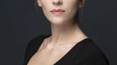 Veliaht Derya Karslı Kimdir? Hazal Türesan Kaç Yaşında, Aslen Nereli, Boyu Kaç, Hangi Dizilerde ve Filmlerde Rol Aldı?