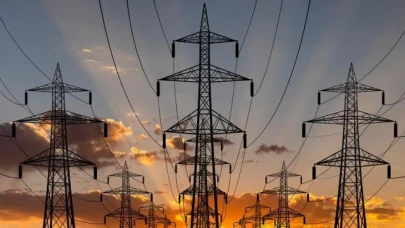 İstanbul'da hangi ilçelerde elektrikler kesilecek? 25 ilçede elektrik kesintisi Ne Zaman, Saat Kaçta Gelecek?