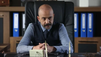 Bereketli Topraklar Ferit Bereketoğlu Kimdir? Sarp Akkaya Kaç Yaşında, Nereli, Boyu Kaç Kilo?