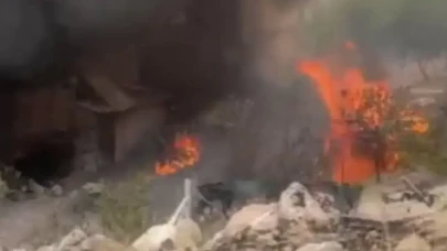 Kayseri Melikgazi’de Mobilya Fabrikasında Yangın! Ekipler Müdahale Ediyor, Aynı Firma Temmuz’da da Yanmıştı