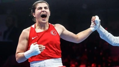 Busenaz Sürmeneli Dünya Boks Şampiyonası’nda Çeyrek Finalde: Altın Madalya Hedefiyle İlerliyor