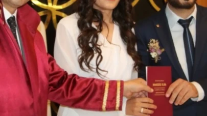 Nikah Memuru Maaşları 2025: Yeni Başlayan, Kıdemli ve Emekli Memur Ücretleri Ne Kadar Oldu?