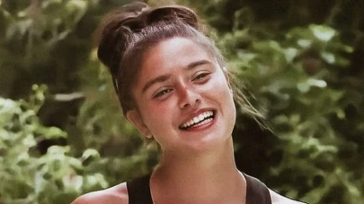 Survivor’un Yıldızı Ayşe Yüksel’e Maldivler’de Evlilik Teklifi: “Evet Dedim” Paylaşımı Sosyal Medyada Gündem Oldu