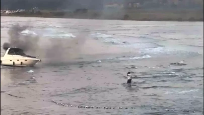 Akyaka’da Tekne Yangını: Vatandaşlar Kıyıya Sürerek Kurtuldu, Can Kaybı Yok