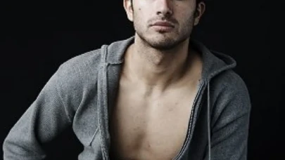 Alexander Uloom Kimdir? Mehmed Fetihler Sultanı Halid Bin Velid Rolüyle Gündeme Gelen Irak Kökenli Oyuncunun Hayatı ve Projeleri