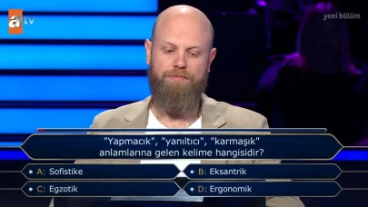 "Yapmacık", "yanıltıcı", "karmaşık" anlamlarına gelen kelime hangisidir?
