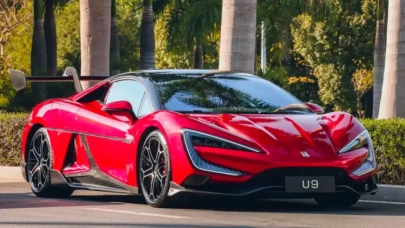 BYD YANGWANG U9 Xtreme ile Dünya Hız Rekoru Kırdı: 496,22 km/s!