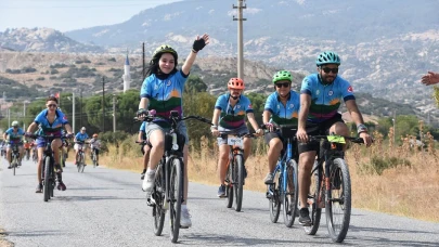 Yatağan’da Mor Pedal Bisiklet Festivali Renkli Görüntülerle Devam Ediyor