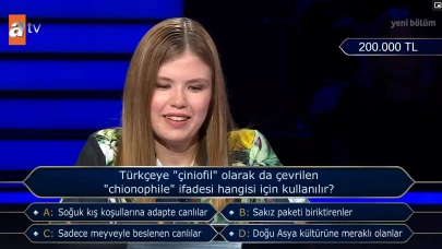 Türkçeye 'çinofil' olarak da çevrilen 'chionophile' ifadesi hangisi için kullanılır?