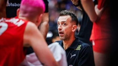 Daniele Santarelli Kimdir? Filenin Sultanları’nın Başantrenörü