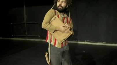 Veliaht Beyazıt Kurtaran Kimdir? Erdem Şenocak Kaç Yaşında, Aslen Nereli, Boyu Kaç, Hangi Dizilerde ve Filmlerde Rol Aldı?