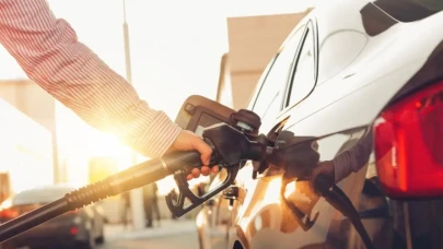 Benzine, Mazota, Motorine Zam mı Geldi! 26 Eylül 2025 Güncel Akaryakıt Fiyatları Ne Kadar Oldu?