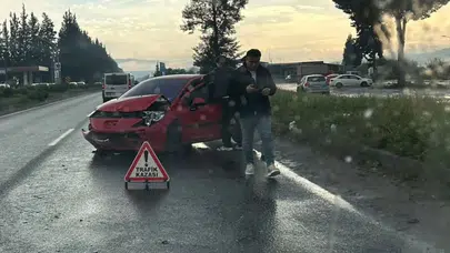 Milas Avşar Kavşağı’nda Korkutan Kaza: 4 Yaralı!