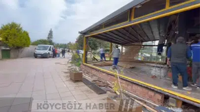 Fethiye Sahil Bandında Kaçak Yapıların Yıkımı Başladı