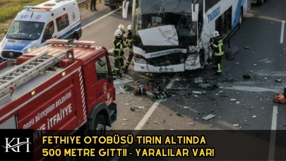 Son Dakika: Fethiye Seferini Yapan Otobüs Kaza Yaptı! Şoför Sıkıştı