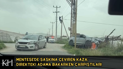 Menteşe'de İlginç Kaza : Direğe Bakarken İki Araç Çarpıştı