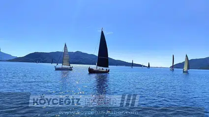 Marmaris'te Görsel Şölen: 44 Tekne ve 450 Sporcu Denizde Devleşti!