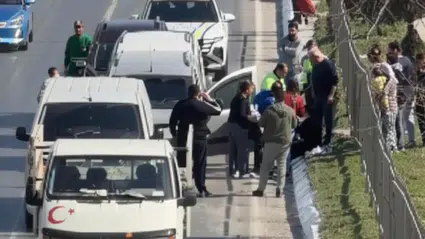 Milas 23 Nisan Bulvarı’nda 5 Araç Birbirine Girdi