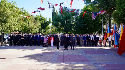 Ortaca'da Protokol Fotoğraflarına Tepki
