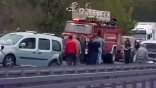 Köyceğiz Beyobası’nda Zincirleme Trafik Kazası: 1 Kişi Yaralandı, Yol Kapatıldı