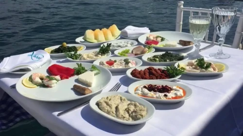 Köyceğiz En İyi Balık Restoranları 2025: Hangi Mekanda Taze Balık Yenir? Fiyatlar ve Puanlar Açıklandı