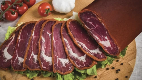 Pastırma Tezgâhları Boş Kaldı! Alım Gücü Düştü, Satışlar Yüzde 25 Geriledi