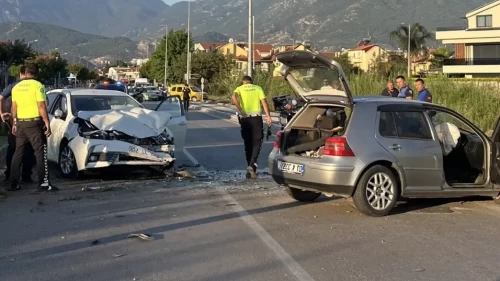 Fethiye’de Feci Kaza: Refüjü Aşan Otomobil Can Aldı, 3 Yaralı
