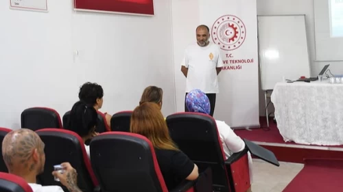 Köyceğiz’de “Sosyal Medya ile Köyceğiz’i Keşfet” Semineri Düzenlendi
