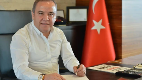 Muhittin Böcek Hastaneye Sevk Edildi: Hastalığı Nedir, Durumu Nasıl oldu?