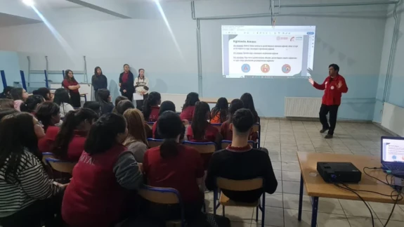 Şehit Seyhan Yılmaz MTAL’de Afet Farkındalığı Eğitimi ve Pano Etkinliği Düzenlendi