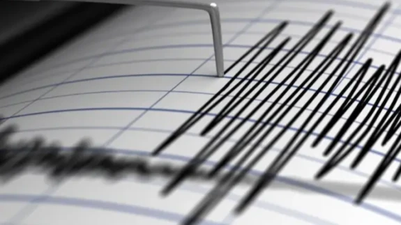 Son Dakika Depremler! İstanbul'da Deprem mi Oldu? Nerede, Ne Zaman Deprem Meydana Geldi?