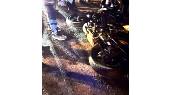 Bodrum’da Trafik Kazası: Plakasız Motosiklet Hafif Ticari Araçla Çarpıştı: 2 Yaralı