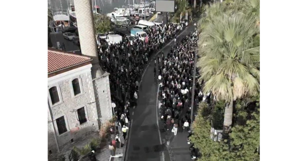 Bodrum Belediyesi’nde 10 Kasım Töreni: Yüzlerce Kişi Ata’ya Saygı İçin Toplandı