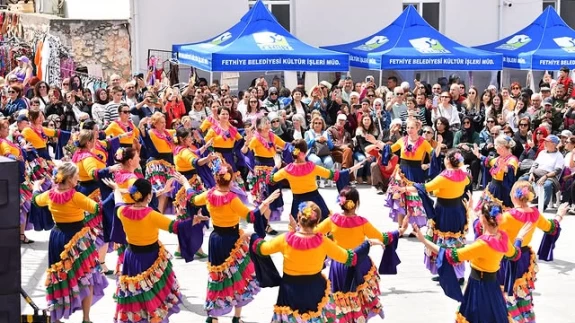 Fethiye’de 14. Yeşilüzümlü Dastar ve Kuzugöbeği Mantar Festivali Coşkusu Sürüyor