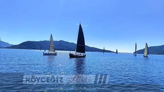 Marmaris'te Görsel Şölen: 44 Tekne ve 450 Sporcu Denizde Devleşti!