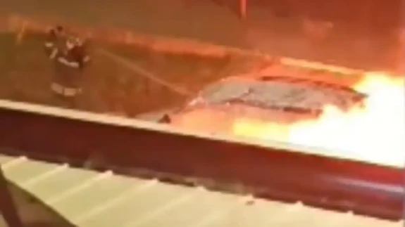 Fethiye’de Şok İddia: Kavşakta Yanan Araç Kasıtlı mı Ateşe Verildi?