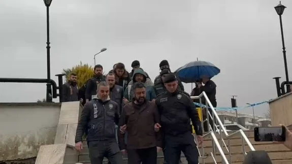 Muğla’da yer yerinden oynadı: Sahte hesapla şantaj çetesine dev operasyon!