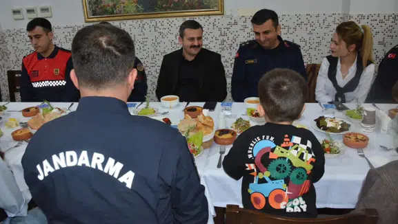 Köyceğiz Jandarması’nda iftar sofrasında birlik rüzgarı