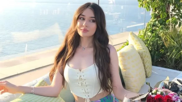 Ceren Arslan Kimdir? Kaç Yaşında, Nereli, Miss Universe 2025 Türkiye Temsilcisi Hakkında Her Şey