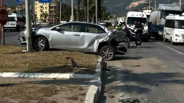 Milas’ta Zincirleme Trafik Kazası: 1 Yaralı
