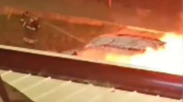 Fethiye’de Şok İddia: Kavşakta Yanan Araç Kasıtlı mı Ateşe Verildi?