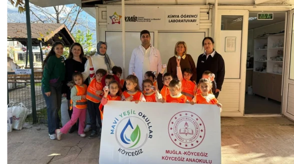Köyceğiz'de Minik Öğrencilere Laboratuvar Deneyimi