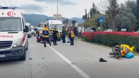 Marmaris Trafik Kazası! Motosiklet ve Otomobil Çarpıştı: 2 Yaralı